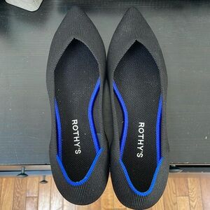 Brand New Rothy’s Point Black 9.5